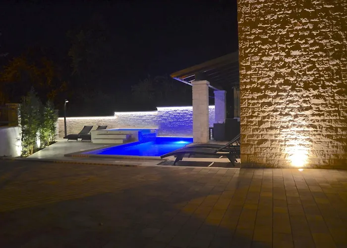 Bavaria 펜션 포레치